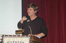 Cartoonist Mark Peters at the The Cartoonist's Perspective on President Clinton panel