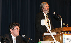 (l to r) Jake Siewert and Hofstra professor Steven Knowlton on the Considering the Press panel
