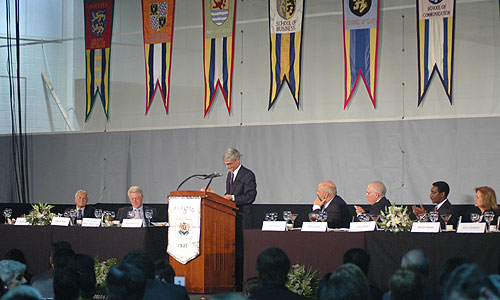 The dais at the Presidential Conference Luncheon