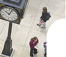 Students by the Hofstra clock
