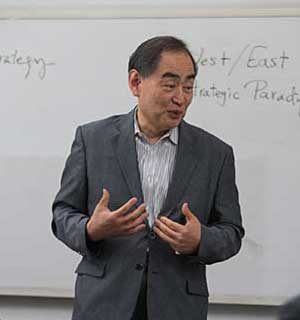 Professor Keun Lee