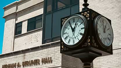 Hofstra Clock