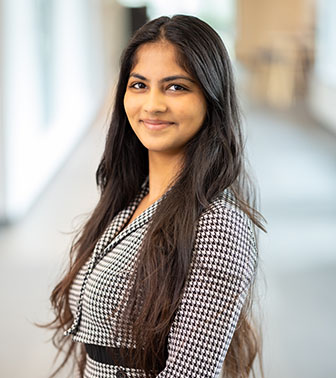 Aarusbi-Chauhan-headshot